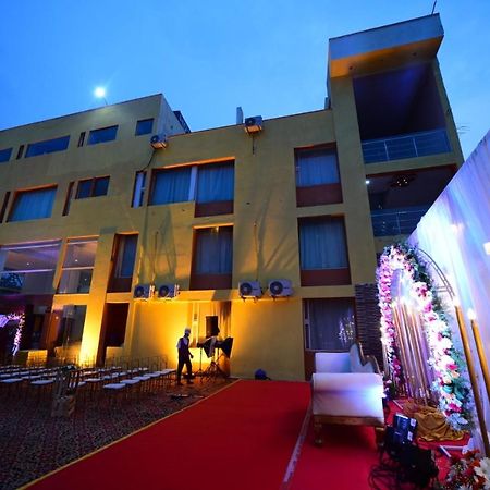 Hotel Airport Residency Bangalore Devanahalli 外观 照片